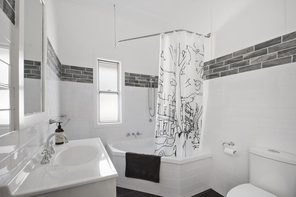 The Lighthouse Villa Toowoomba Eksteriør bilde