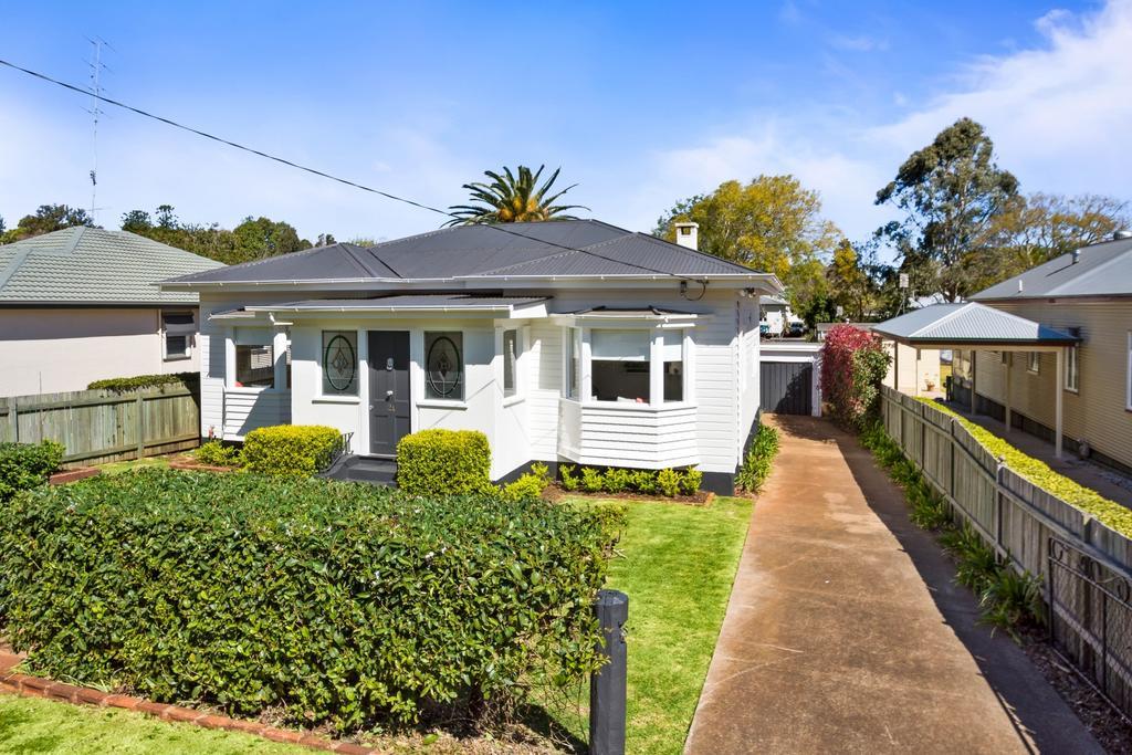 The Lighthouse Villa Toowoomba Eksteriør bilde